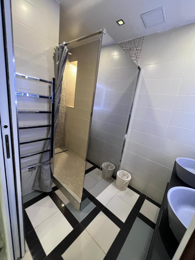 Omarais Guest House Париж Екстериор снимка