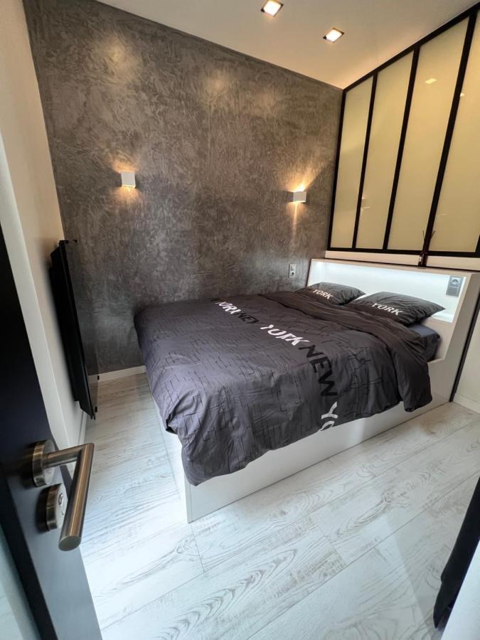Omarais Guest House Париж Екстериор снимка