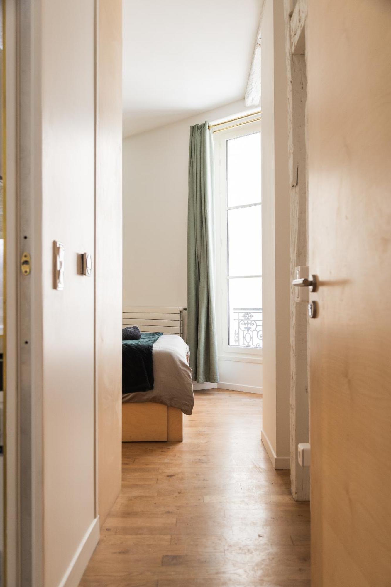 Omarais Guest House Париж Стая снимка